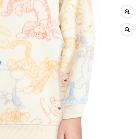 Winnie The Pooh Woman’s Graphic Print Sweatshirt Size XL NWT - Picture 8 of 8